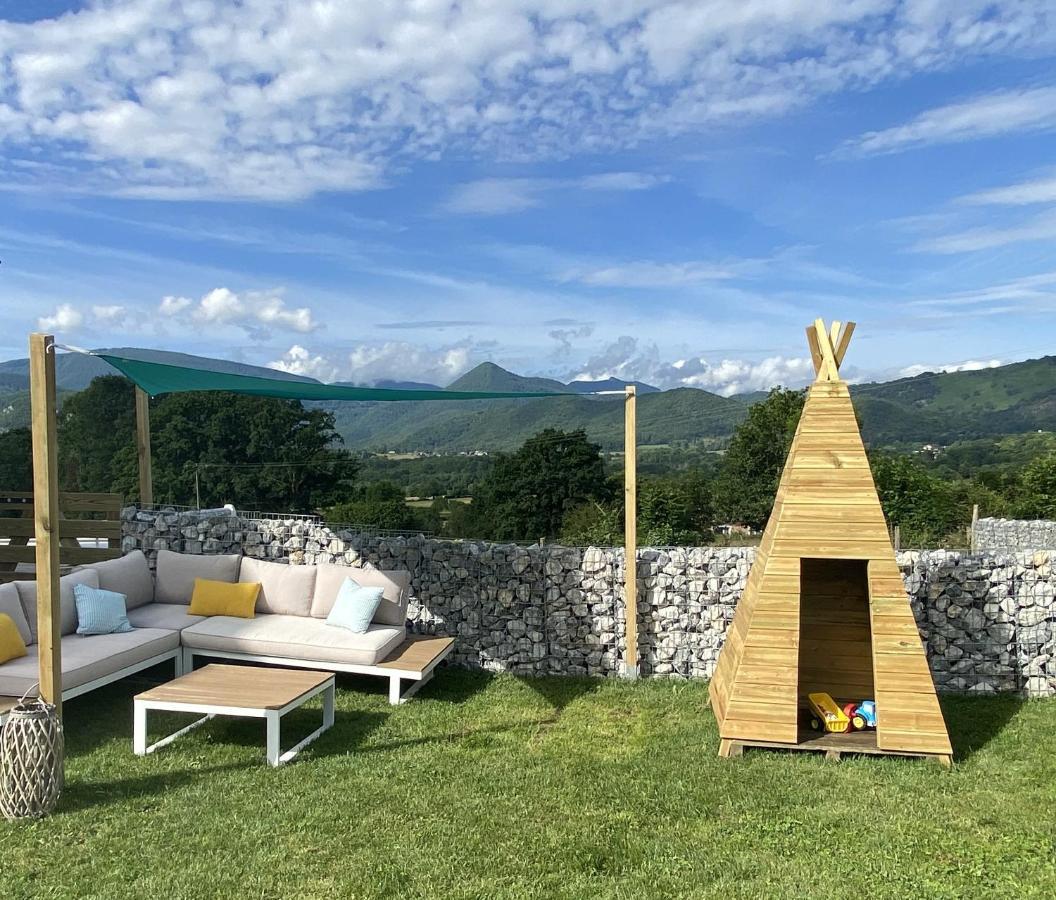 Villa Jacuzzi, Terrain De Petanque Et Aire De Jeux Vue Sur Les Pyrenees Seilhan Kültér fotó